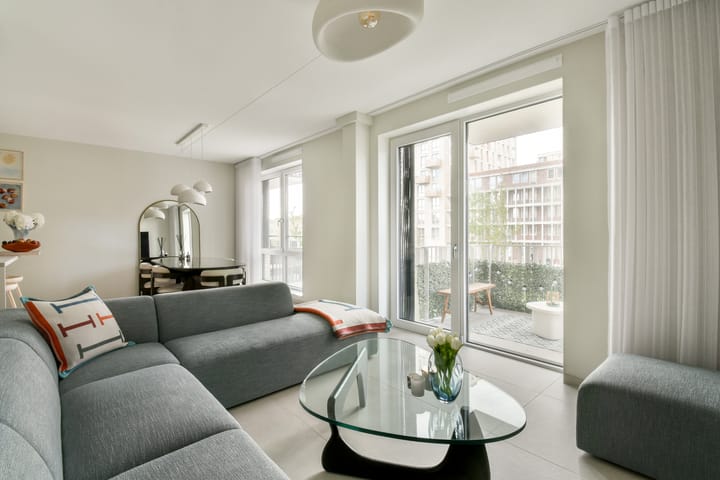 Photo 6 of Van Suchtelen van de Haarestraat 83