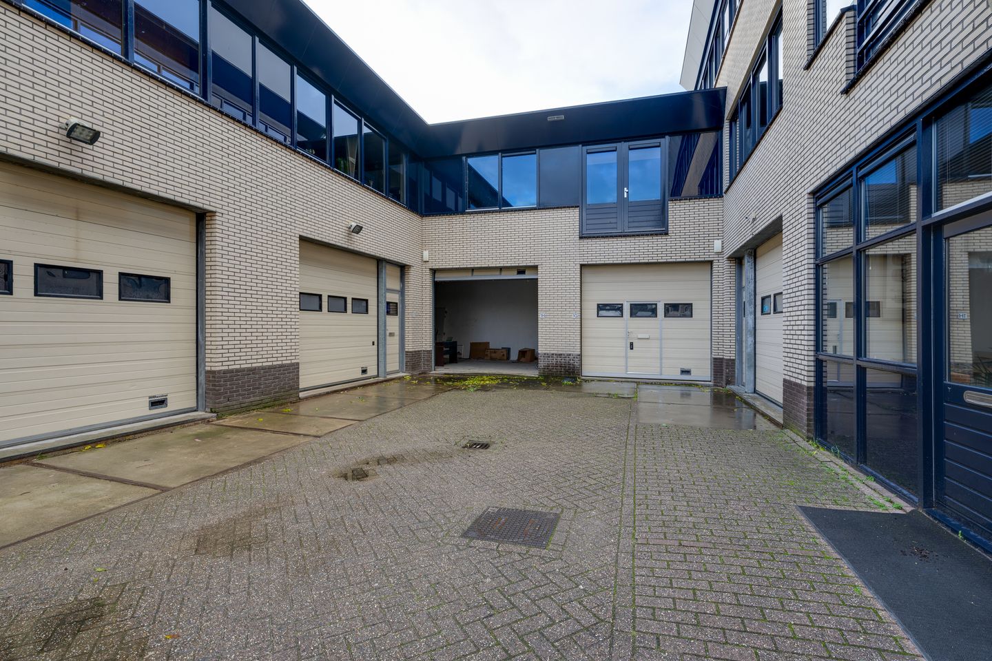 Bekijk foto 3 van Parallelweg 1-h