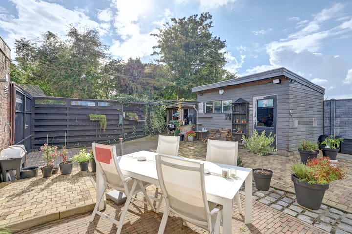 Photo 22 of Bonifaciusstraat 1