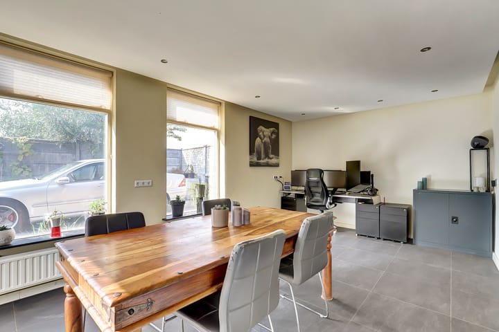 Photo 9 of Bonifaciusstraat 1