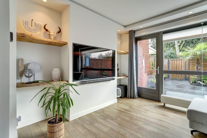 Photo 8 of Sint Eustatiusstraat 62