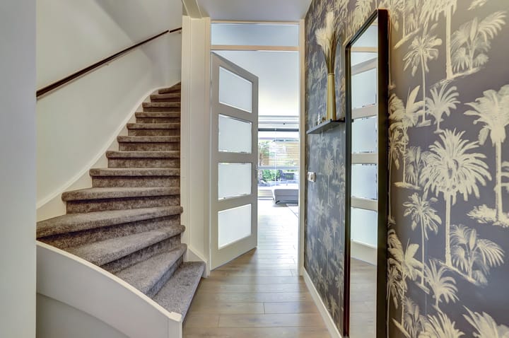 Photo 16 of Sint Eustatiusstraat 62