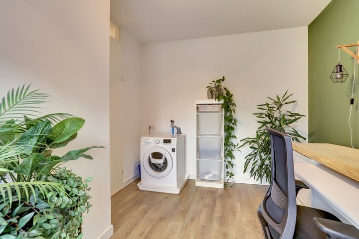 Photo 20 of Sint Eustatiusstraat 62