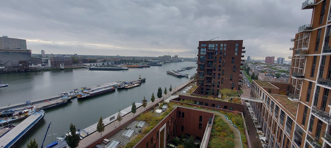 Foto 1 van Maashavenweg 114