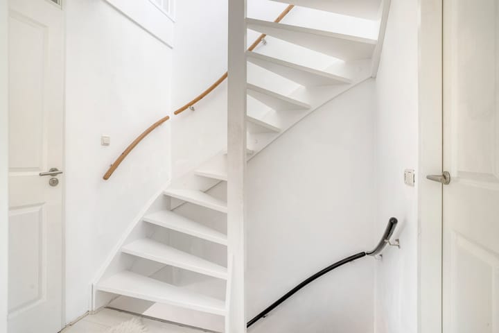 Photo 15 of Hertsmuntlaan 8