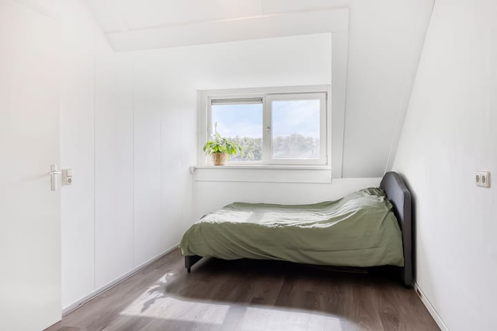 Photo 24 of Hertsmuntlaan 8