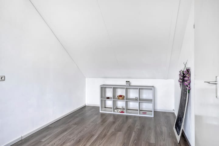 Photo 25 of Hertsmuntlaan 8