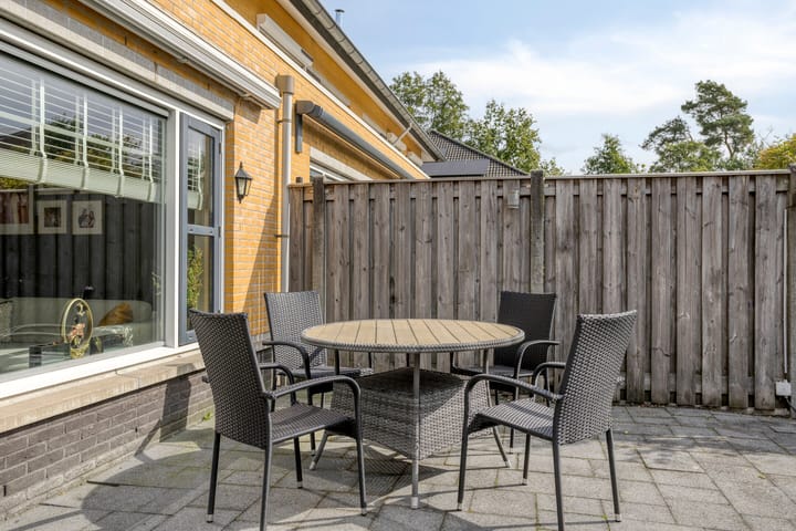 Photo 26 of Hertsmuntlaan 8