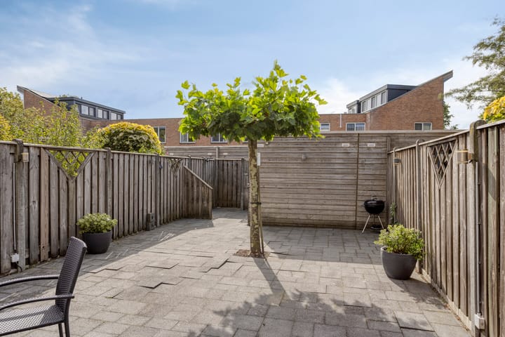 Photo 27 of Hertsmuntlaan 8