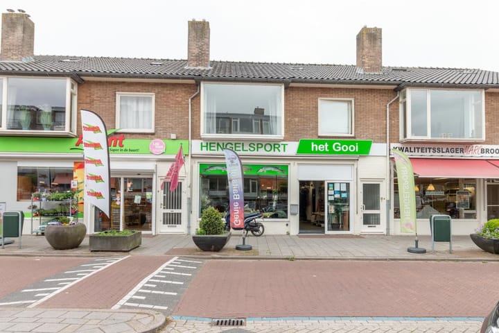 Photo 2 of Burgemeester Jur. Visserlaan 8-A