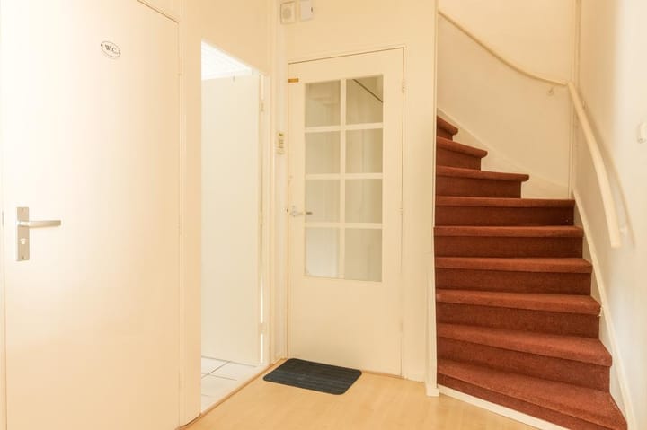 Photo 5 of Burgemeester Jur. Visserlaan 8-A