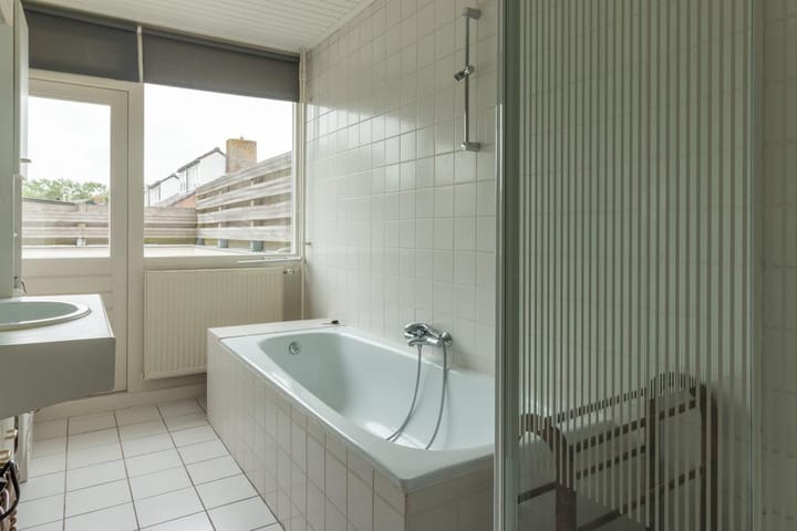 Foto 8 van Burgemeester Jur. Visserlaan 8-A