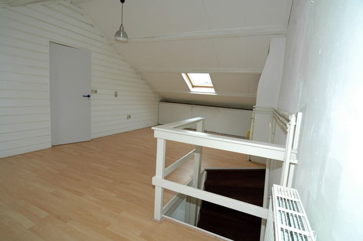 Foto 15 van Burgemeester Jur. Visserlaan 8-A