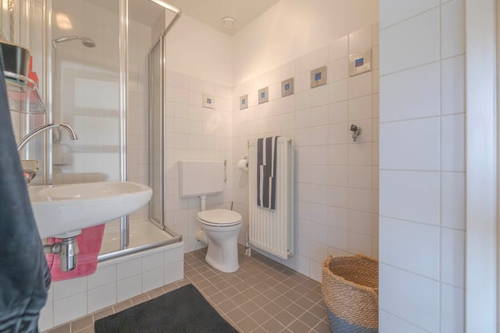 Foto 26 van Bakkerstraat 64-13