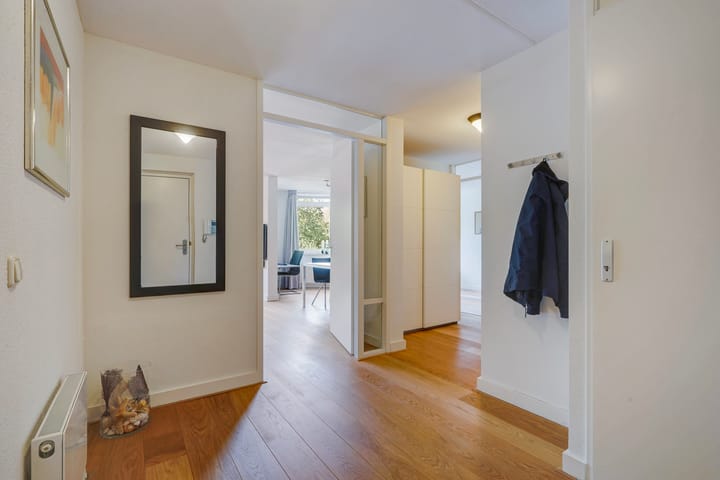 Photo 8 of Daal en Bergselaan 54-F