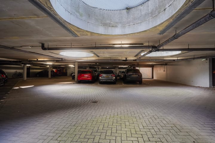 Photo 37 of Daal en Bergselaan 54-F