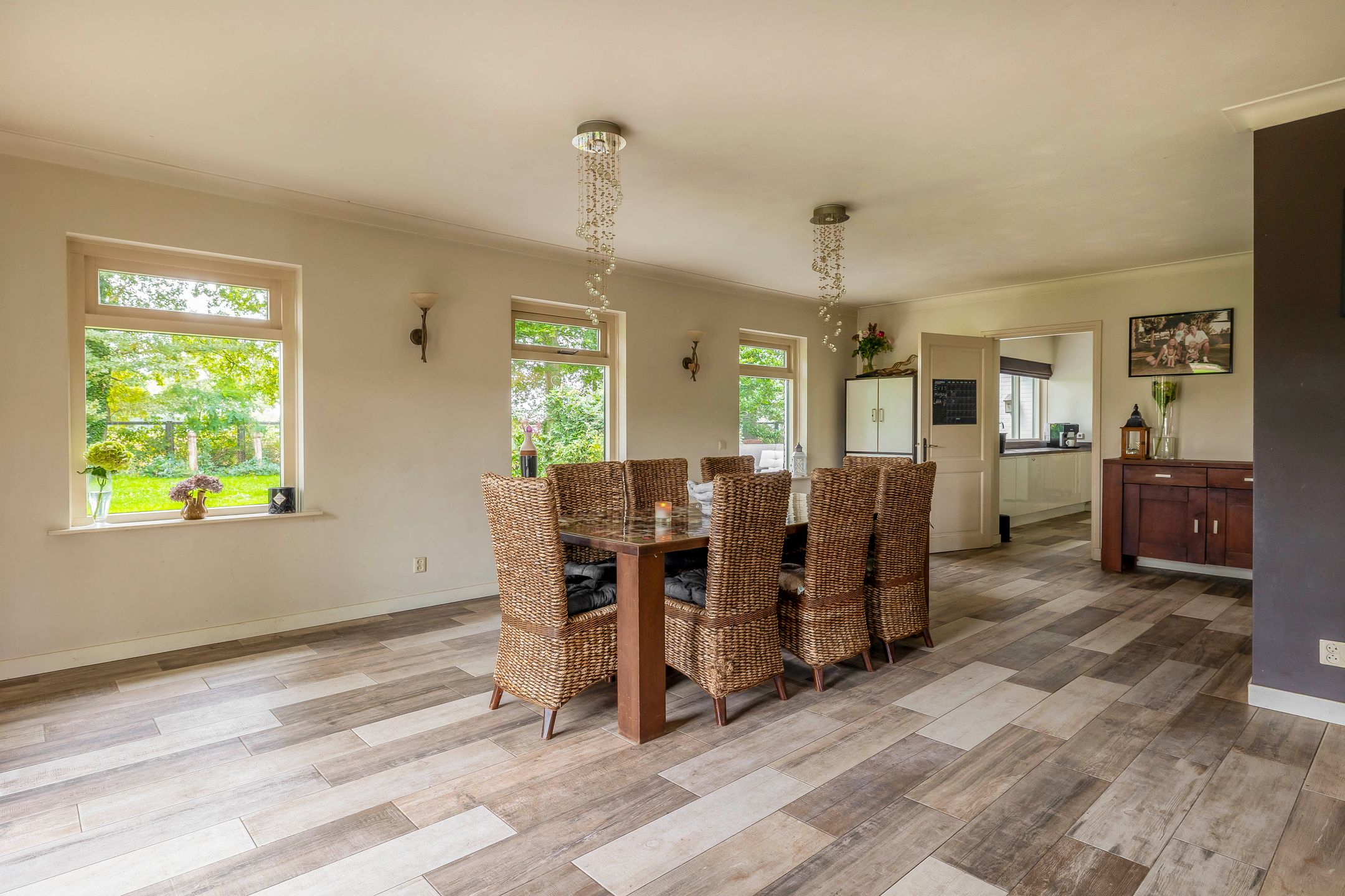 Photo 15 of Hoevensestraat 10