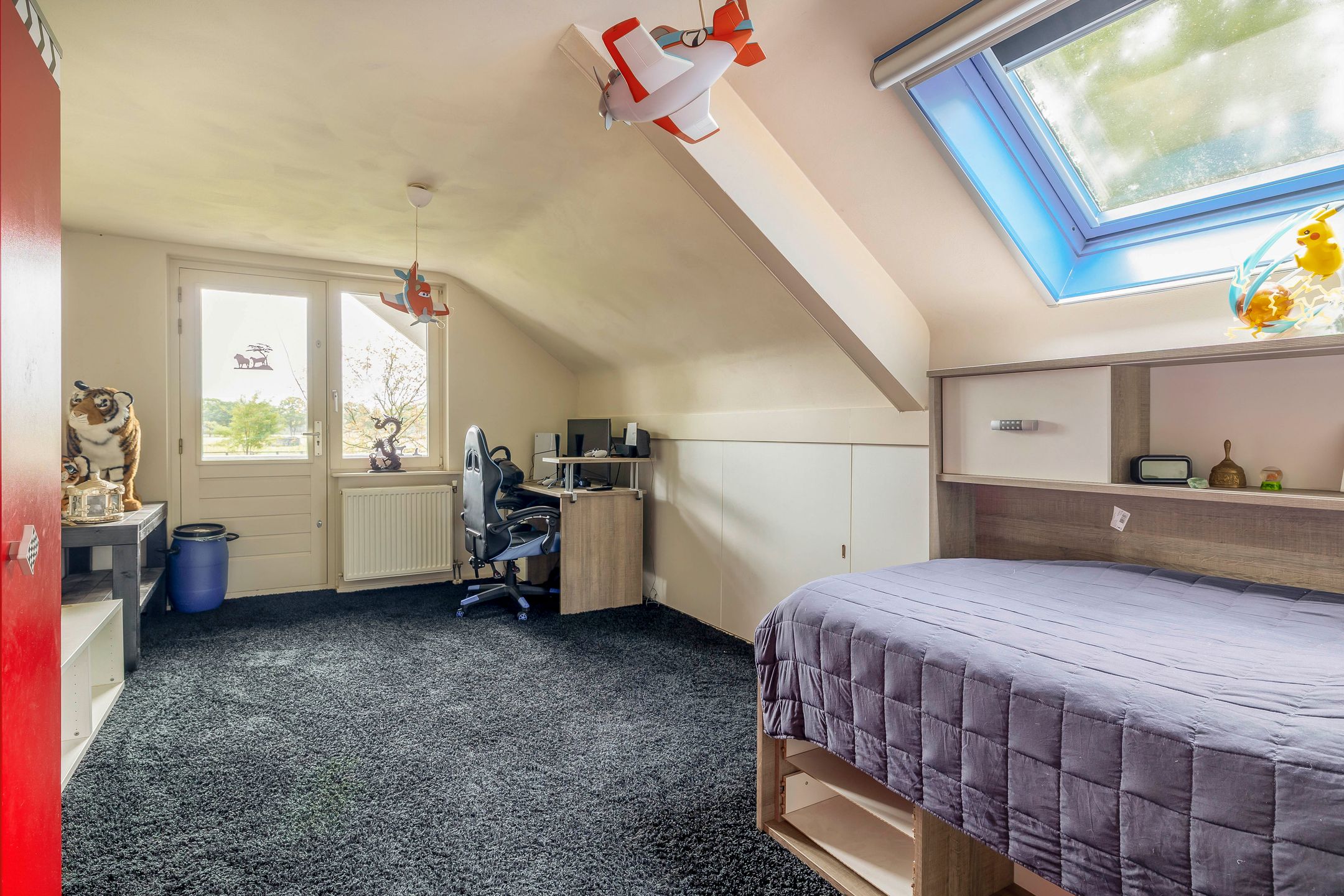 Photo 30 of Hoevensestraat 10