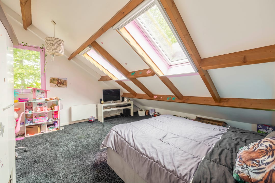 Photo 37 of Hoevensestraat 10