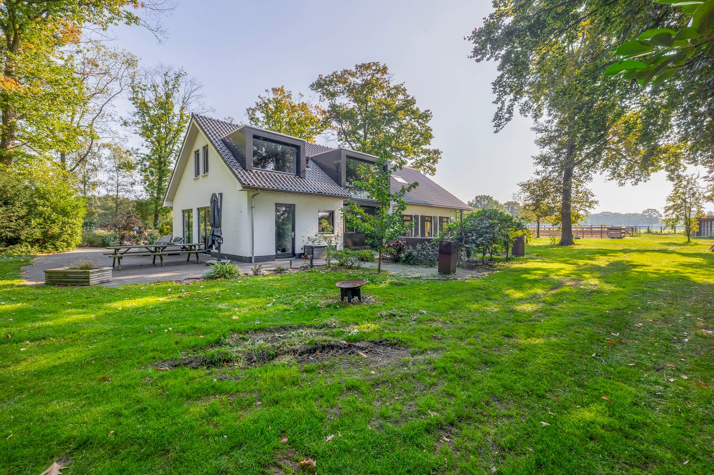 Photo 50 of Hoevensestraat 10