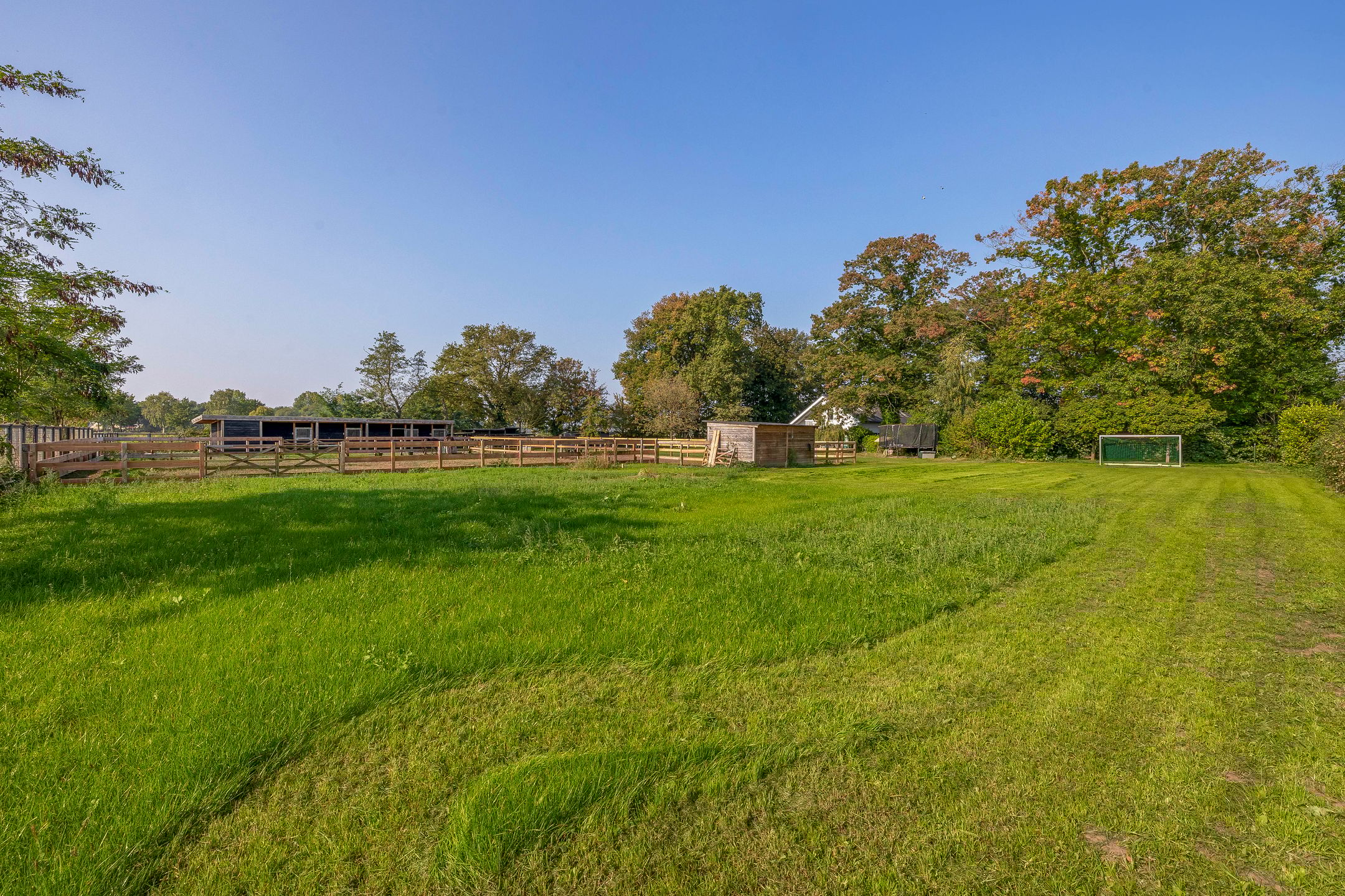 Photo 63 of Hoevensestraat 10