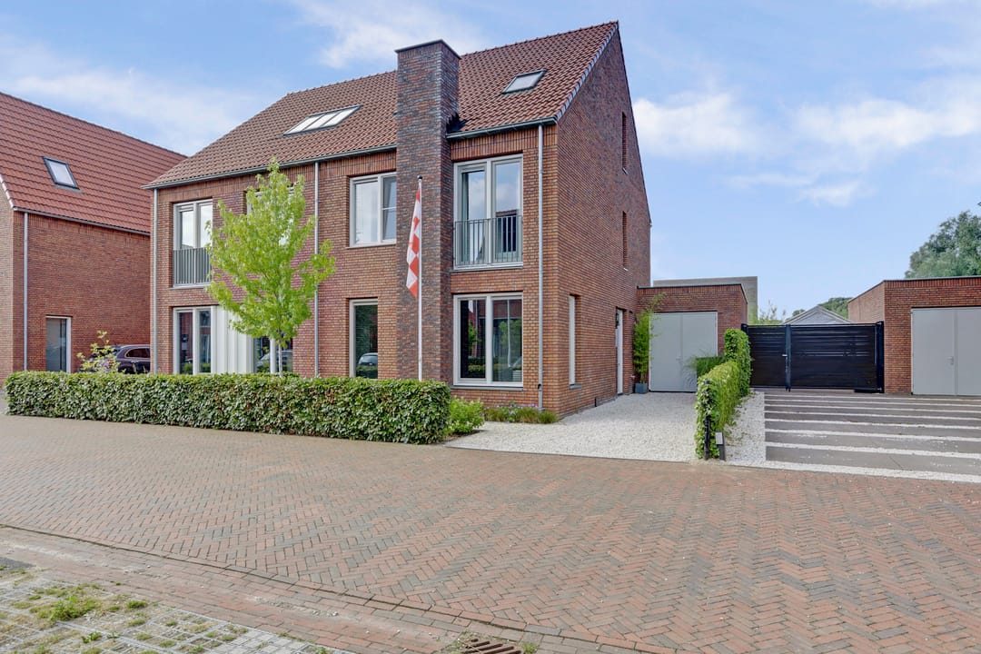 Foto 1 van Zenderenstraat 59