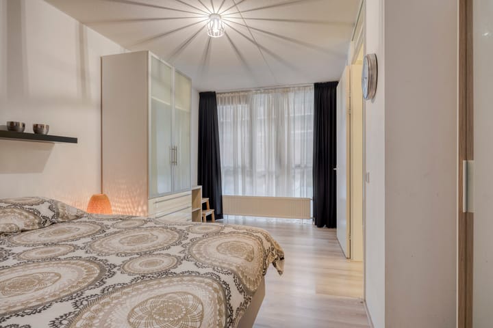 Photo 4 of Zwaanstraat 64