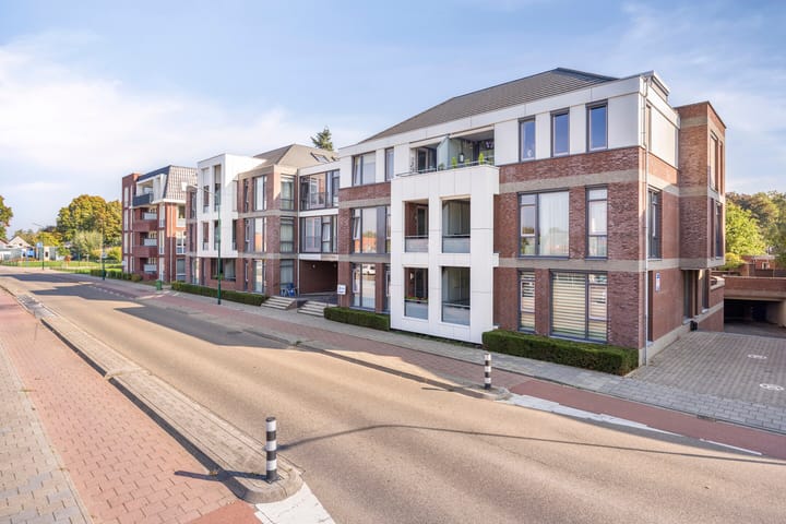 Photo 7 of Zwaanstraat 64