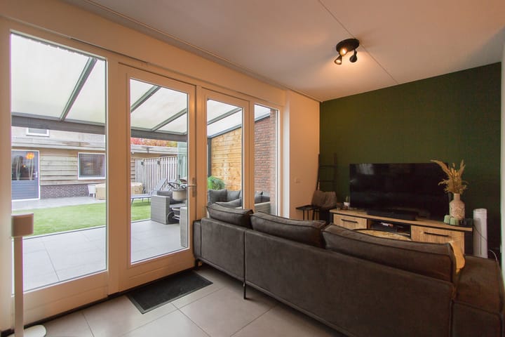 Foto 12 van Dorsvlegel 1