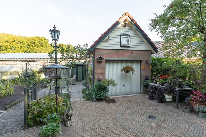 Photo 26 of van Heemstralaan 10