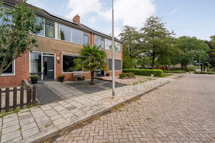 Foto 28 van Prinses Margrietlaan 15