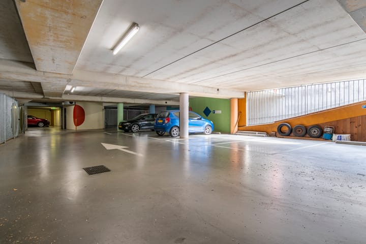 Photo 19 of Kostverloren 76