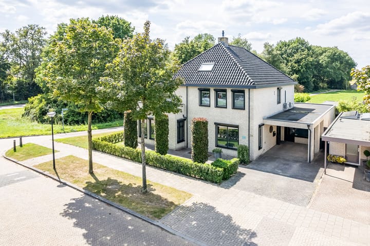 Foto 5 van Rozemarijn 36