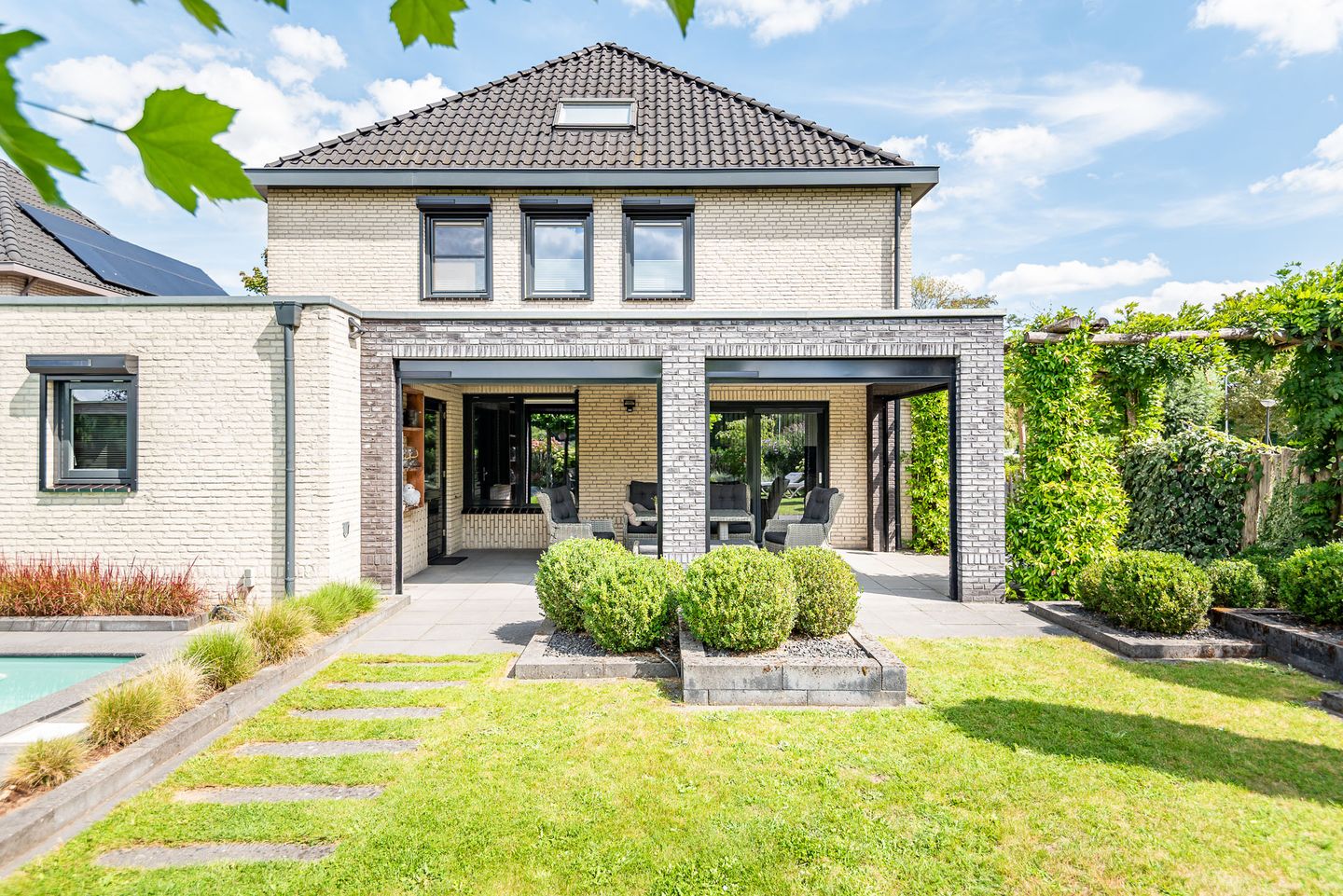 Foto 64 van Rozemarijn 36