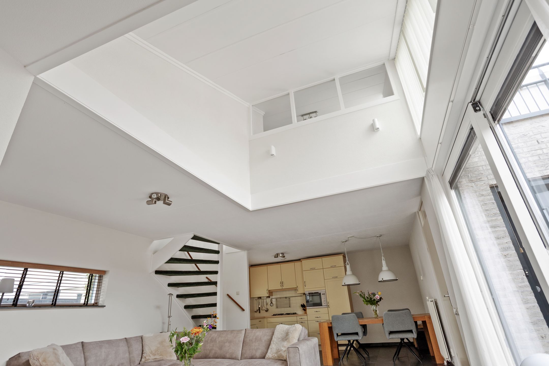 Foto 6 van Van Beekum Maurissestraat 18