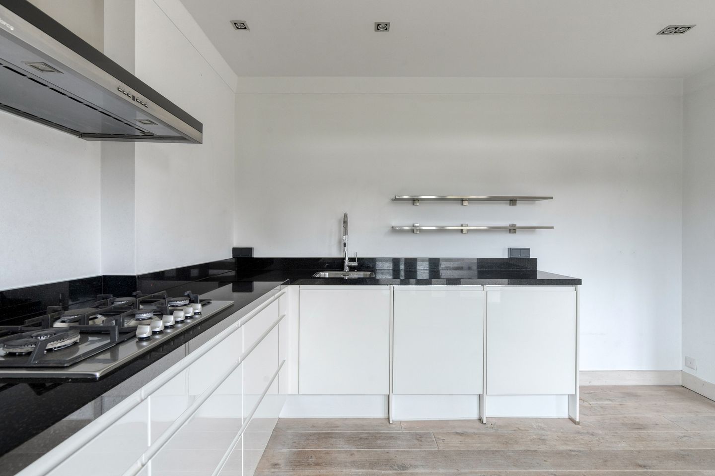 Foto 10 van Okeghemlaan 15-C