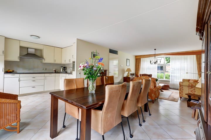 Foto 2 van Rijnvaartweg 47