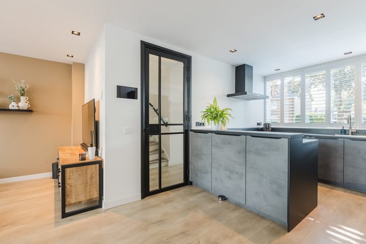 Foto 6 van Burggraaf Zwederlaan 5