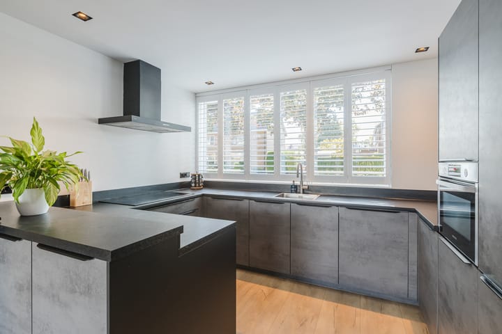 Foto 11 van Burggraaf Zwederlaan 5