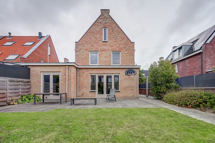 Foto 37 van Regentes 25