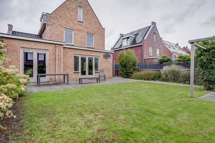 Foto 39 van Regentes 25