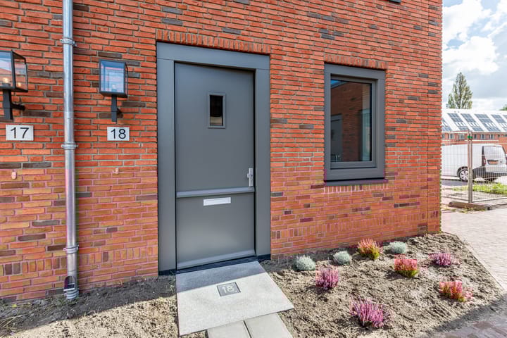 Photo 8 of Van Moorselplantsoen 18