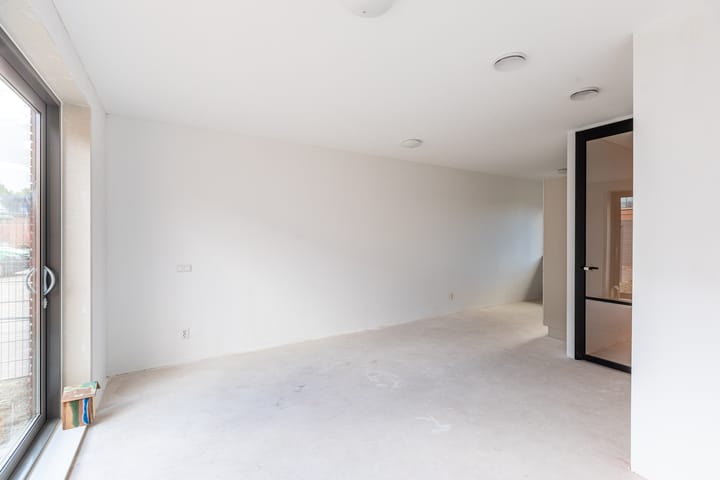 Photo 17 of Van Moorselplantsoen 18