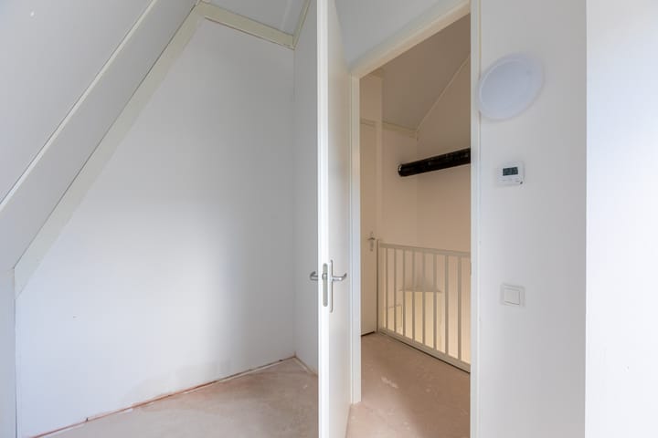 Photo 36 of Van Moorselplantsoen 18