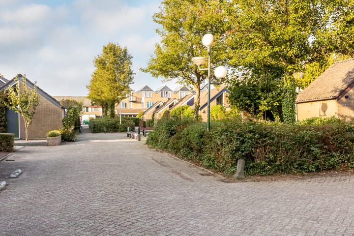 Foto 69 van Van 't Hoffplaats 8