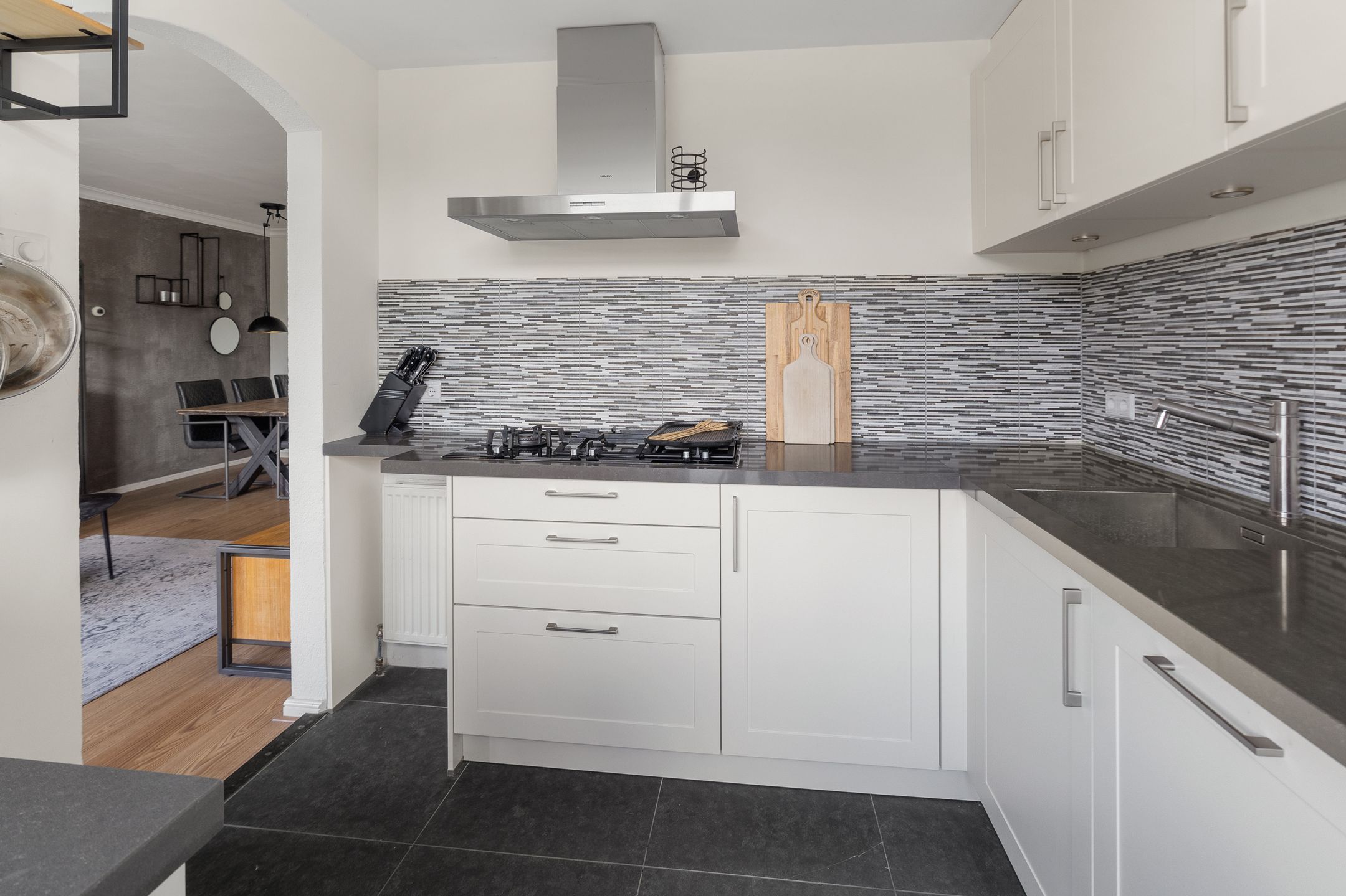 Foto 9 van Dr. Arienslaan 136