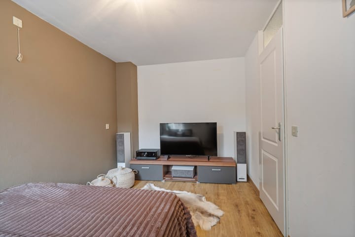 Foto 35 van Deurnestraat 6