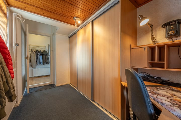 Foto 17 van Willem Barentszstraat 4