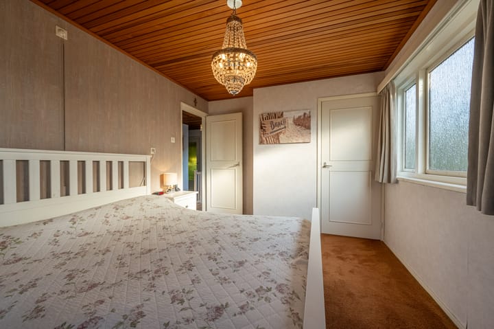 Foto 21 van Willem Barentszstraat 4