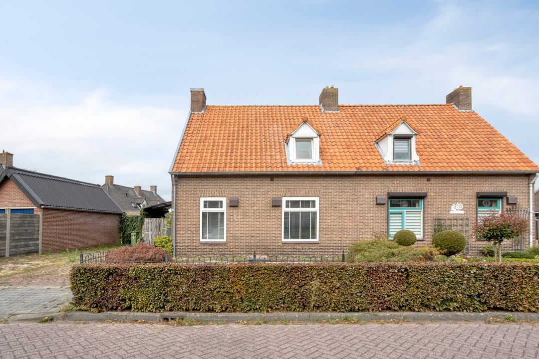 Photo 2 of Margrietstraat 24